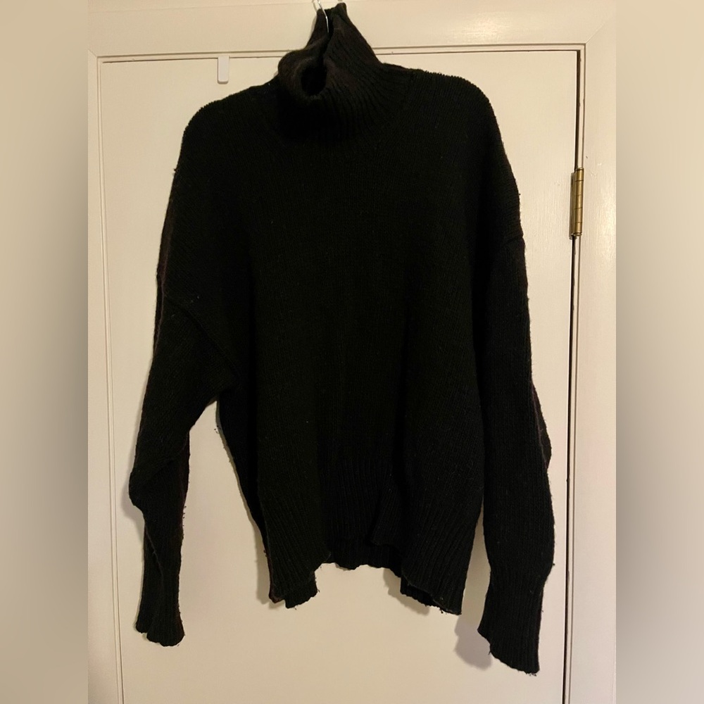 Babaa Jumper Number 17 in Black